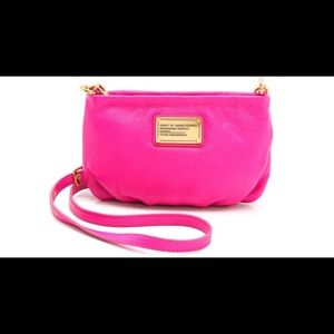 Marc Jacobs classic Q crossbody bag pop pink